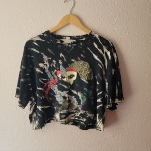 Black Cream Red Ninja Distressed Cropped Graphic bleach dye Tee 90s Tie Dye